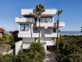 Another tree Villa