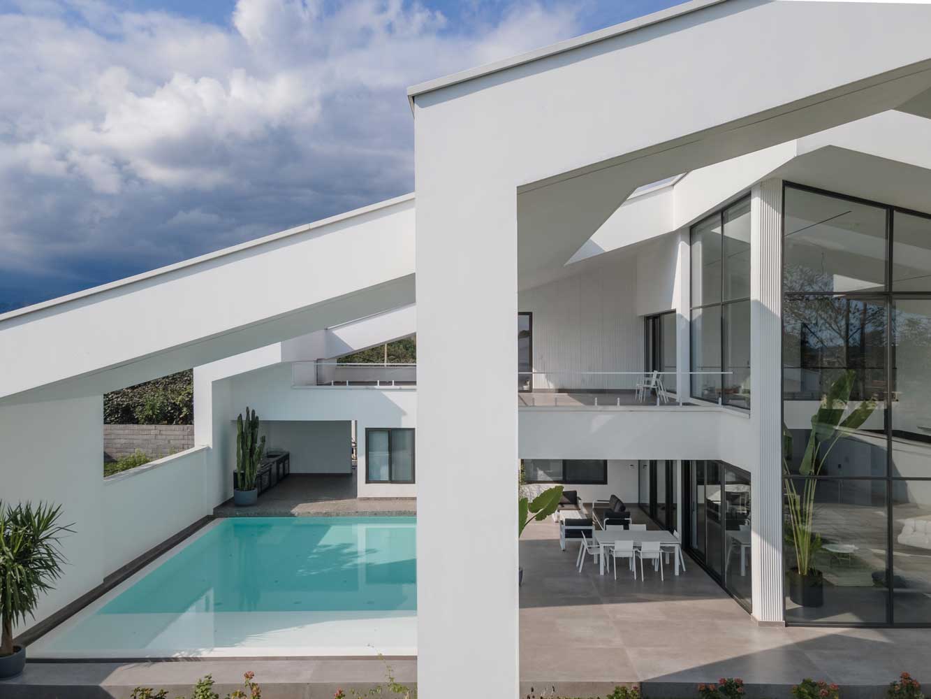 picture no. 15 of Goleyjan Villa project, designed by Mohammad Reza Kohzadi