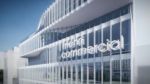thumbnail of picture no. 12 of Mehr Commercial project, designed by Mohammad Reza Kohzadi